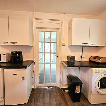 Cozyhome-3Br-5Guest#Netflix#Parking#Garden Nottingham Exterior foto