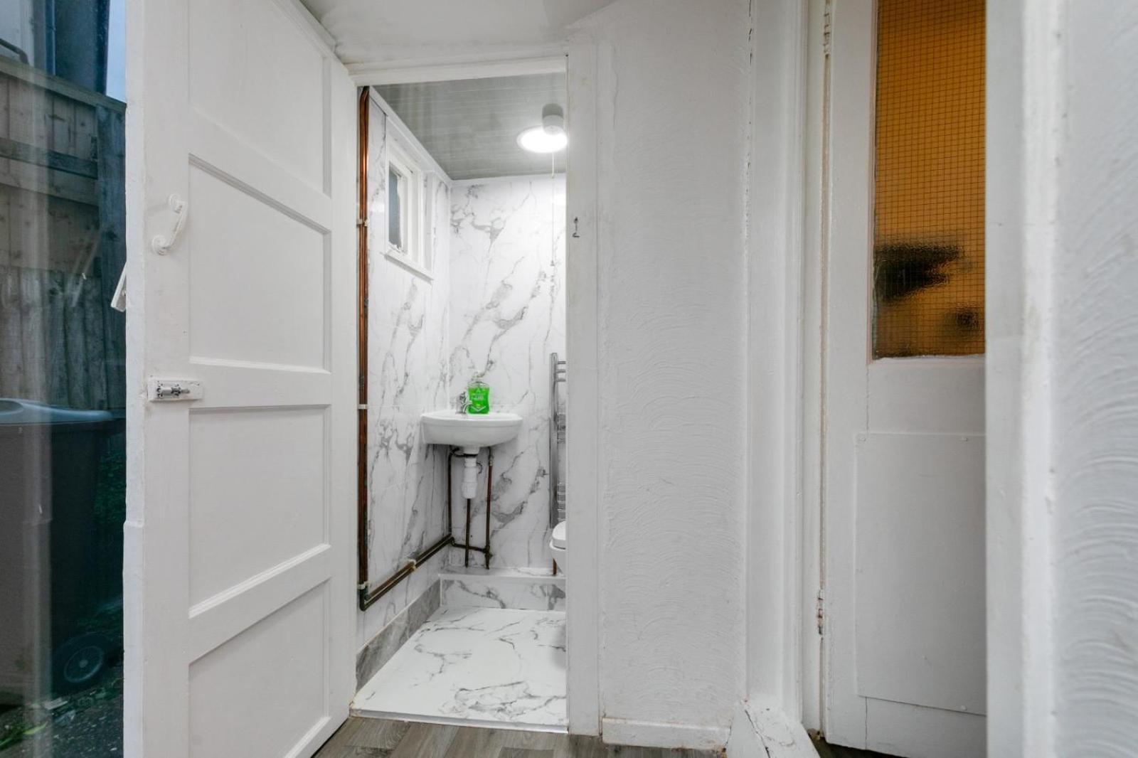 Cozyhome-3Br-5Guest#Netflix#Parking#Garden Nottingham Exterior foto